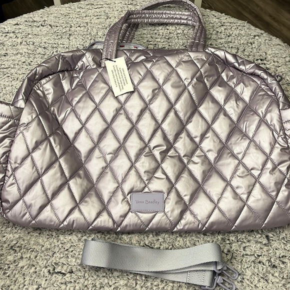 Vera Bradley Handbags - NWT Vera Bradley Ultralight Grand Traveler Bag - Lavender Pearl